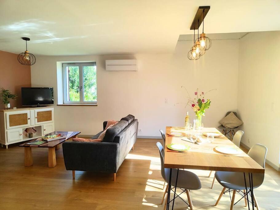Campagne-Jolie Maison Avec Jardin- Proche Dole Chevigny  ภายนอก รูปภาพ